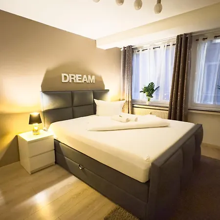 Apartmán Comfort 3 Zimmer Mitte *
